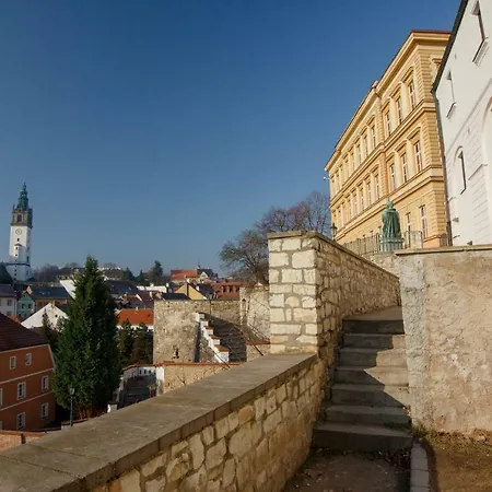 Apartamento U Gotického Dvojčete *